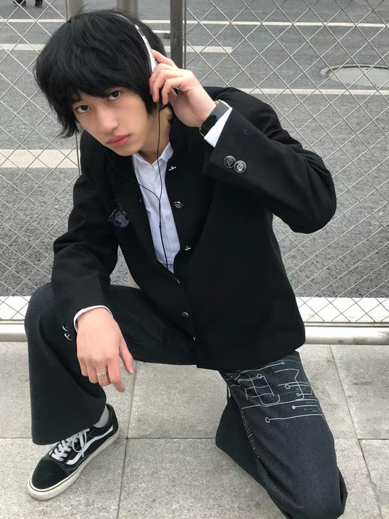 电子宠物 高腰印花牛仔裤女直筒显瘦阔腿裤宽...