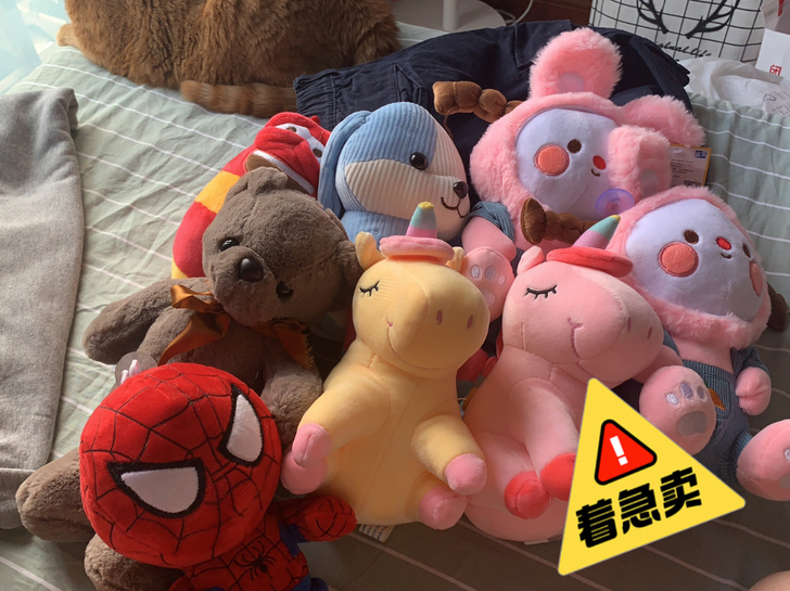 8个公仔玩偶,40