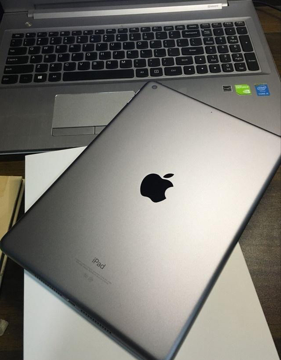 标价收一个自用iPad 2020 128G...
