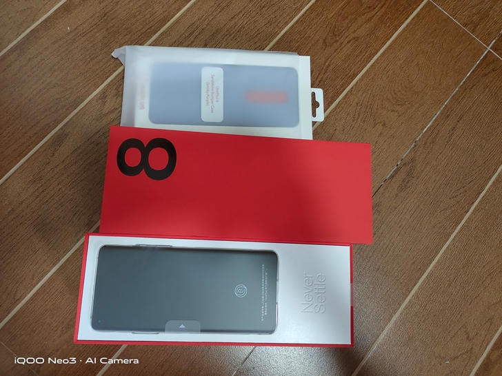 一加8顶配全新仅拆封！