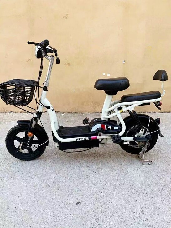 99新阿米尼锂电电动车 原价四千 购买不到...