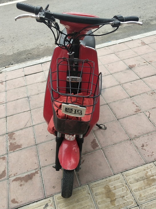 爱玛电动车，48V12A电池，能跑40－5...