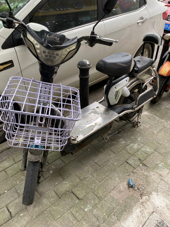 精品二手电动车新日电瓶车雅迪代步车爱玛载人...