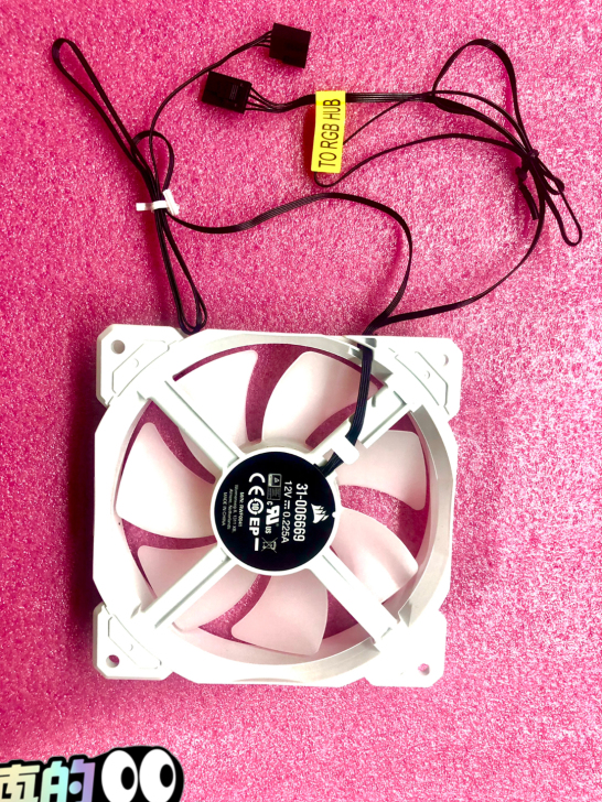 全新海盗船ML120H150i水冷机箱风扇...