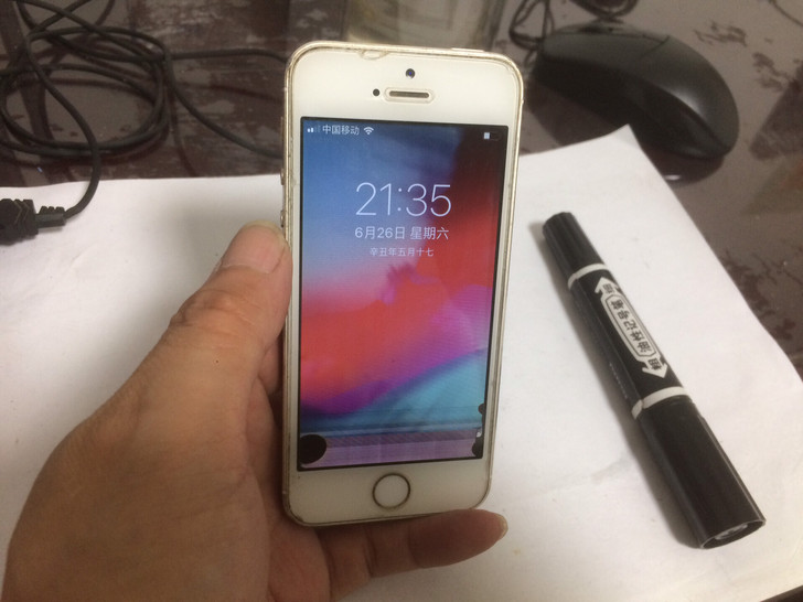 苹果iphone 5s手机，内存16g 港...
