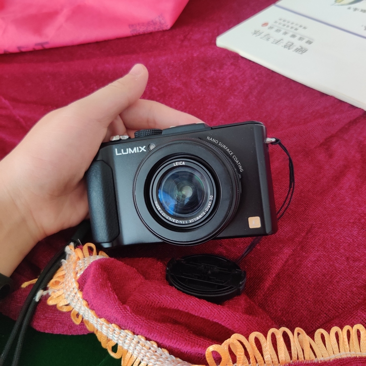 松下Lx7