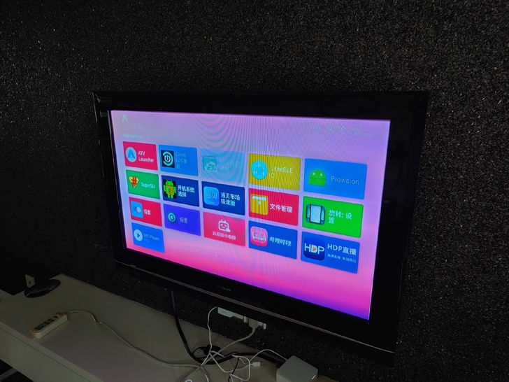 进口电视日立P42E102C等离子电视。