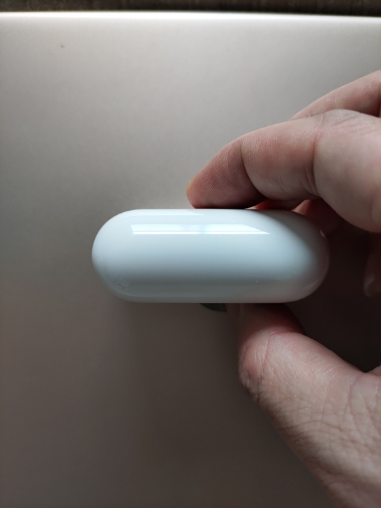 由于耳机不小心放洗衣机里洗了,现在只剩下一...