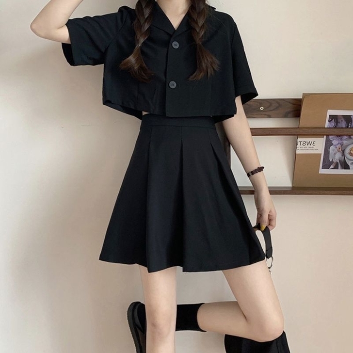 两件套装黑色女夏百褶裙2021年新款可盐可...