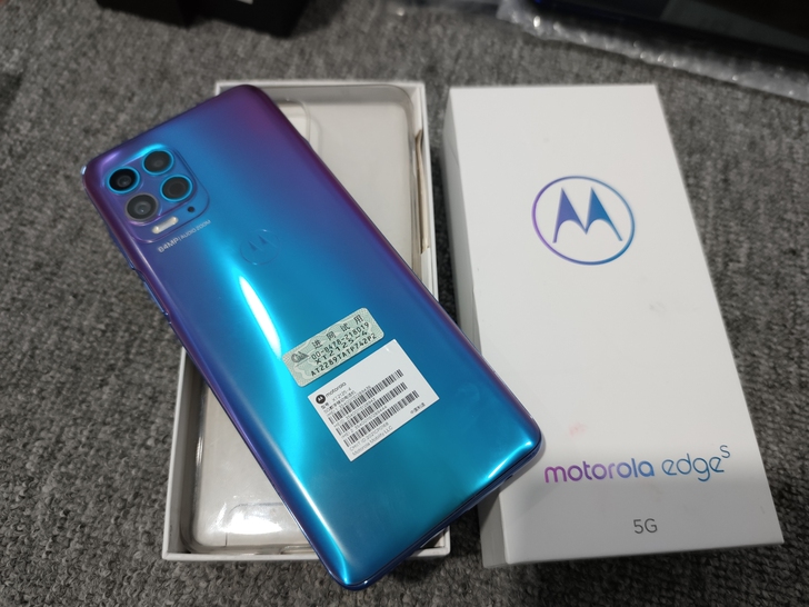 摩托罗拉edge s 8GB+128GB蓝...
