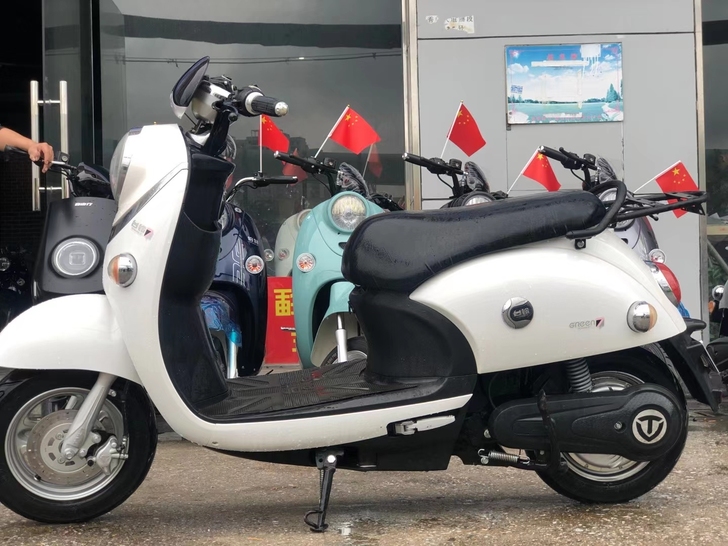 转让,60/72伏二手电动车,南宁小绿 牌...