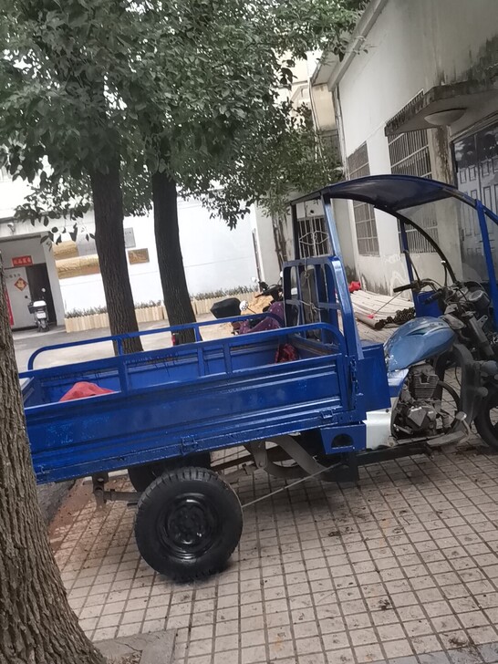 三轮摩托车离昌发展急售，175发动机，轻松...