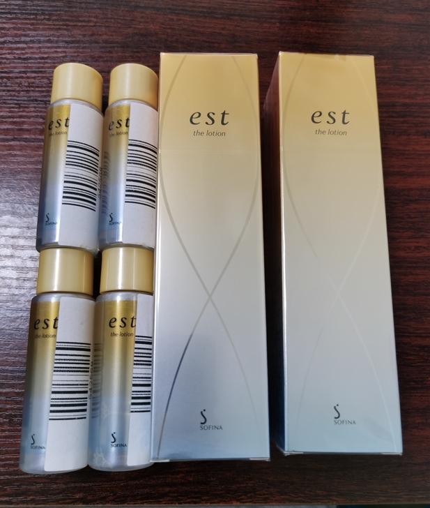 est精灵水嫒色透润保湿补水化妆水140ml