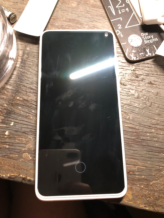 魅族17pro8+128定白，伊拉克战损版...
