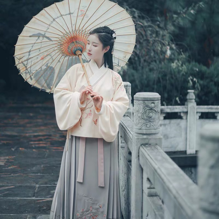 池夏 明制汉服 新岁：玉春堂 L码全套