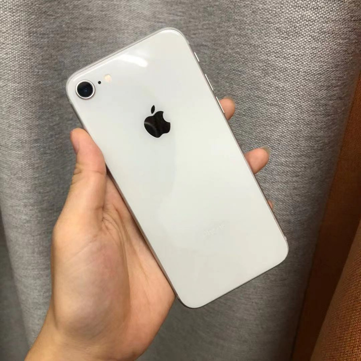 苹果8代  iphone苹果8 专业二手苹...