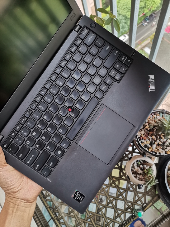 联想ThinkPad四代i3笔记本电脑