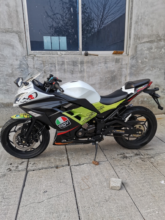 摩托车,二手摩托车,地平线跑车,趴赛,街车...
