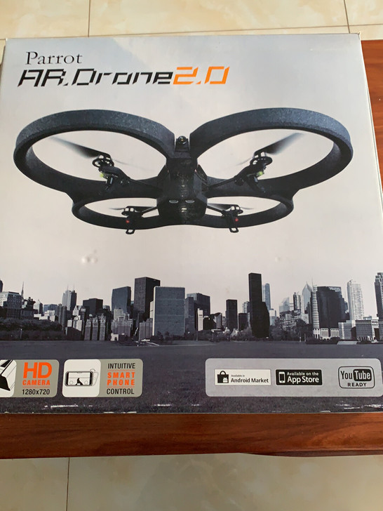法国派诺特 Parrot AR.Drone...
