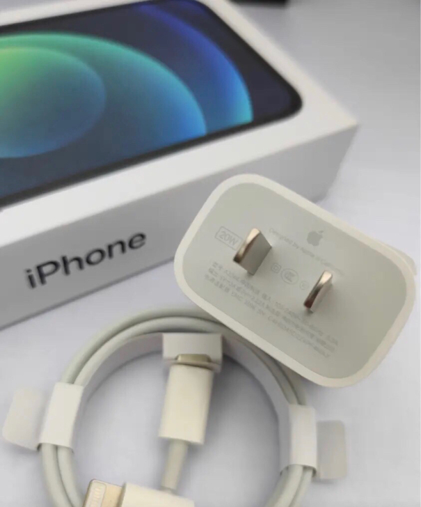 闲置转让一套20w快充快速充电器