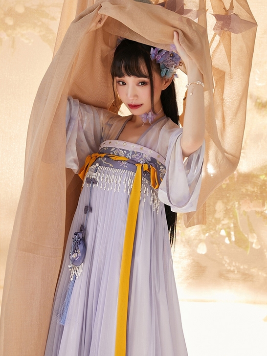 xd出 【十三余 小豆蔻儿】[春归] 刺绣...