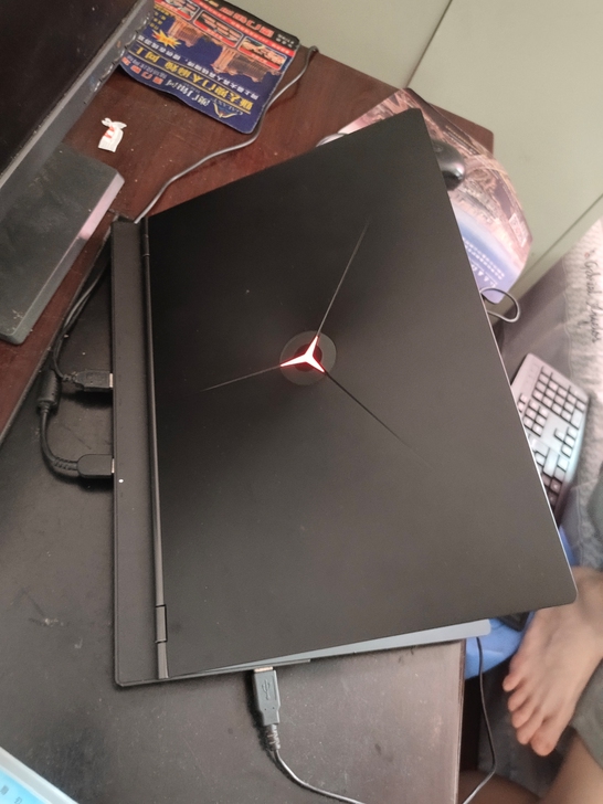 联想 拯救者 Y7000 笔记本电脑