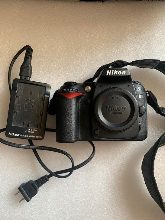 尼康d90机身 98新