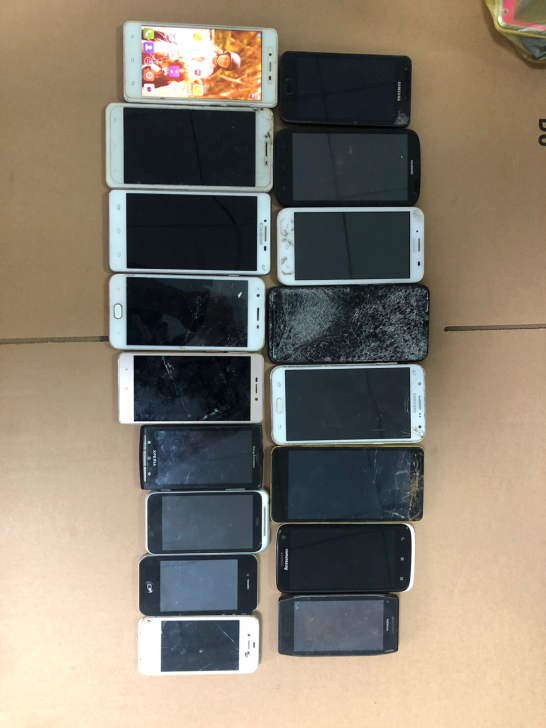 出一批坏手机，荣耀8C  vivo x6 ...