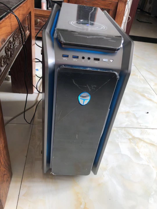 几乎全新的雷神i7-11700游戏主机，r...