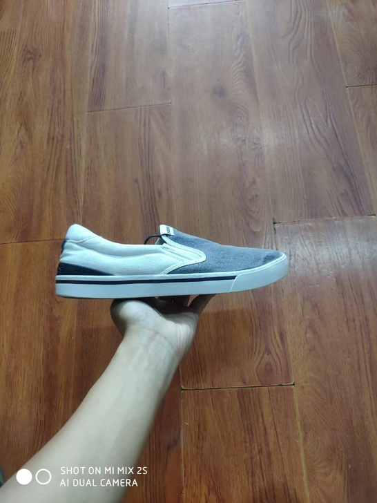 阿迪达斯男鞋休闲鞋42.5码二手正品鞋  ...