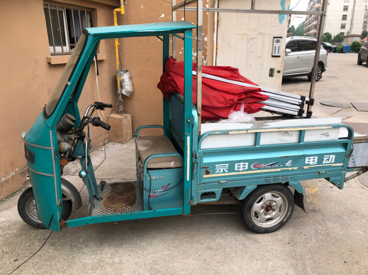 三轮地摊车需要的联系
