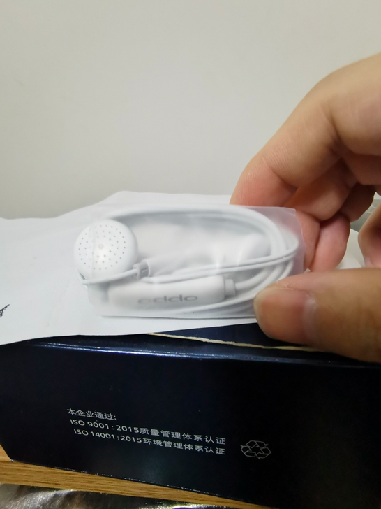 家里闲置一款oppo原装耳机，仅此一副，特...