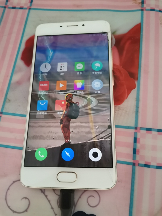 魅族note5，全网通4G，3+16G外观...