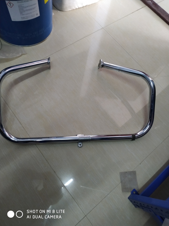 哈雷摩托车休旅系列前护杠，美国制造二手商品...