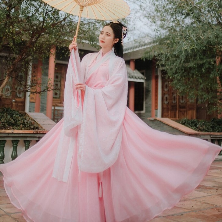 云香霓裳琼瑶9米摆3件套