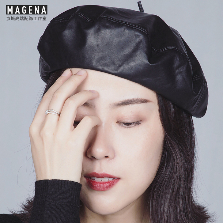 小羊皮贝雷帽 淘宝买 戴过一次 风格不适合...