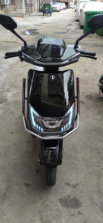 新国标电动车方鹰  深圳永久白牌  可跑6...