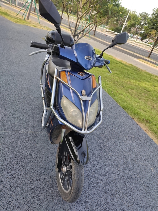 新日二手电动车，60v达标电瓶车