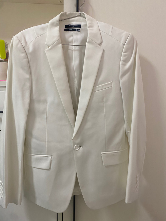 太平鸟男士西装，尺码175/92A，万达广...