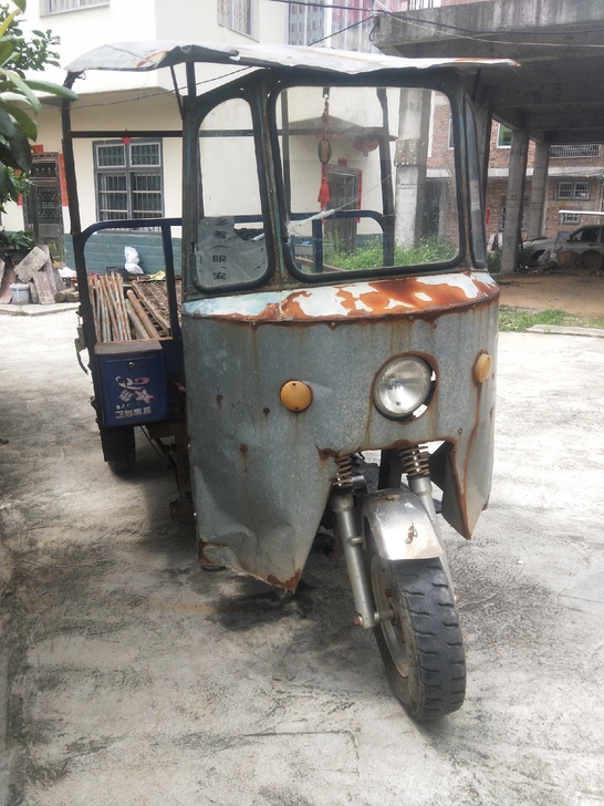 二手三轮摩托车，还能拉货，需要联系我