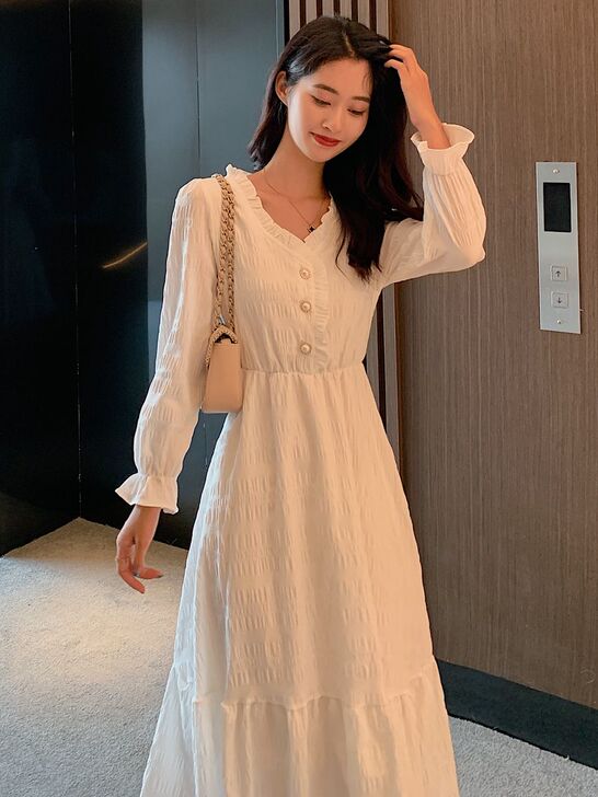 白色长袖连衣裙女春秋仙女裙子仙气超仙森系长...