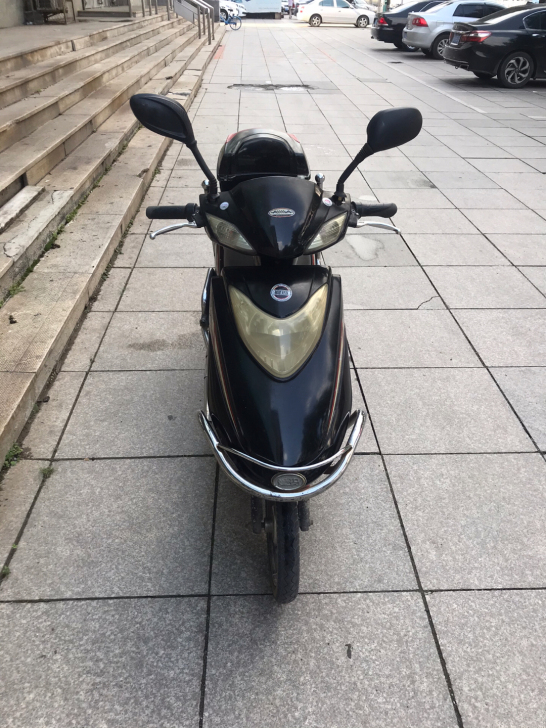 爱玛电动车48付的450元