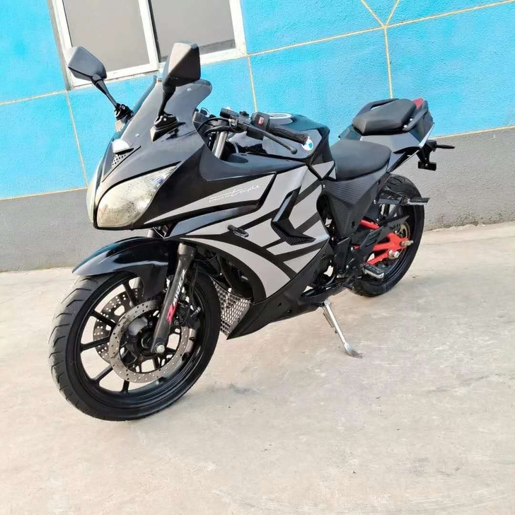 北极光250到货 成色9.8成新 极品车况...
