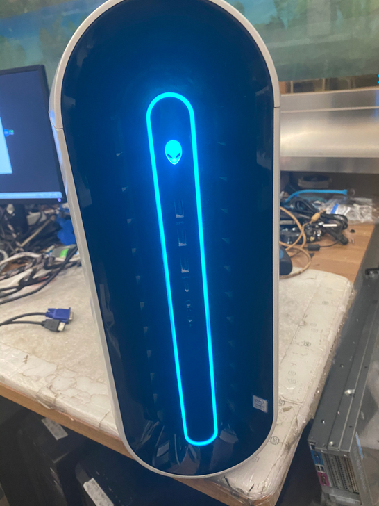 外星人台式机，单主机，aurora r9配...