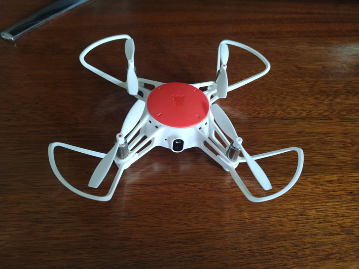 小米米兔遥控小飞机/无人机，APP操作