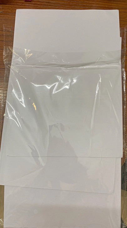 因为学过一个学期的素描课，买了好多素描纸，...