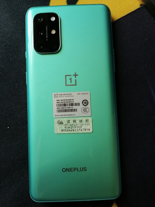 一加8T 去年12月购买8G+128G 外...