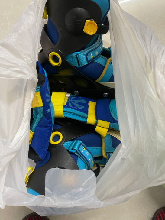 溜冰鞋,单排轮鞋,一字轮,闵行七宝自提,适...