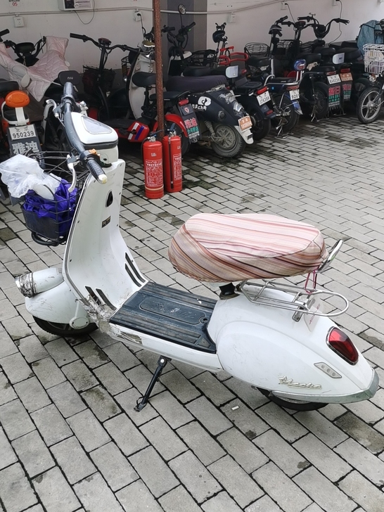 爱玛电动车  爱玛米兰时光  ，超威锂电，...