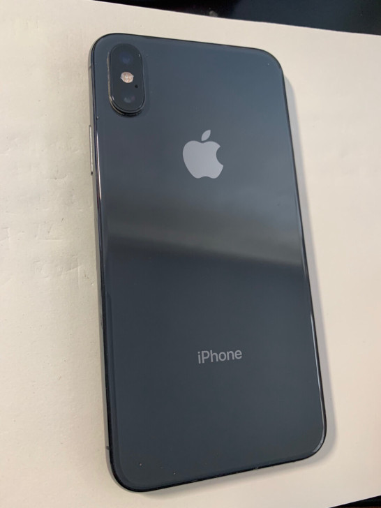 iPhone XS 美版有锁64G 深空灰